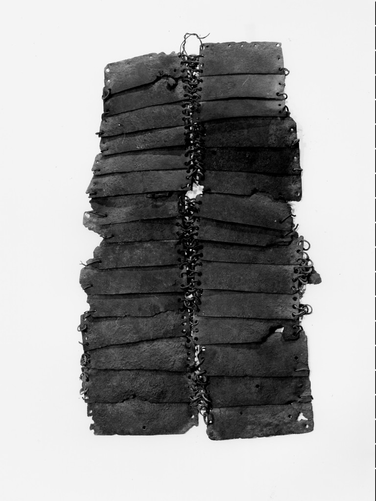 giaco a maglia, lamelle e piastre - jalushan, frammento - manifattura ottomana (seconda metà sec. XV)
