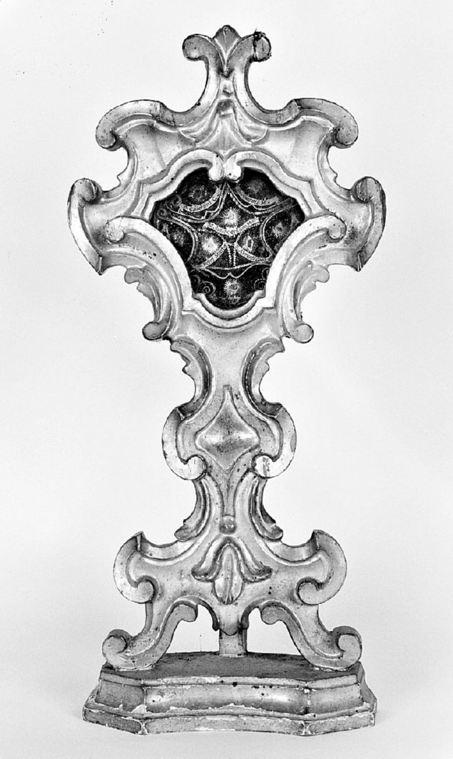 motivi decorativi vegetali stilizzati (reliquiario - a ostensorio) - bottega toscana (prima metà sec. XVIII)