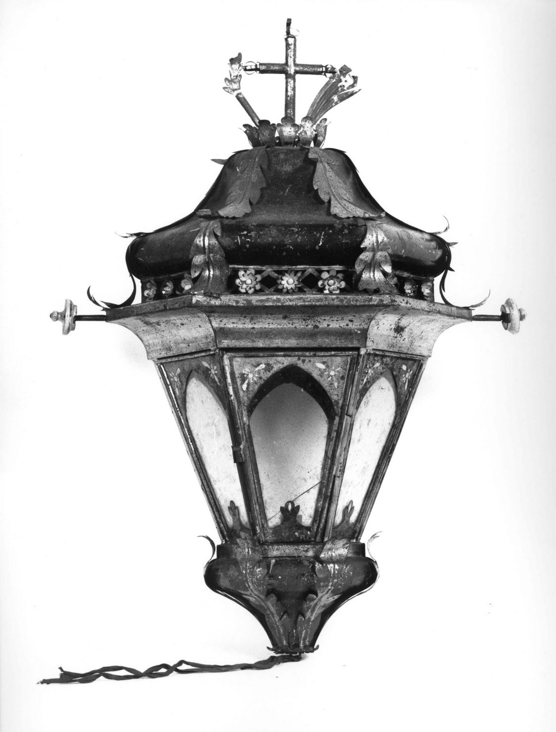 lanterna processionale, serie - bottega senese (prima metà sec. XIX)