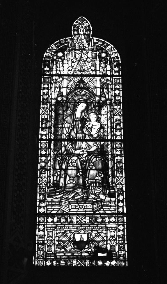 Madonna con Bambino (finestra) di De Matteis Sergio, De Matteis Ulisse (sec. XX)