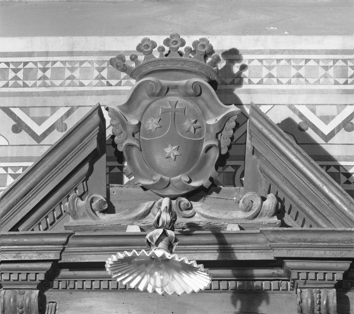 stemma dell'Ordine carmelitano (rilievo) - bottega toscana (sec. XVII)