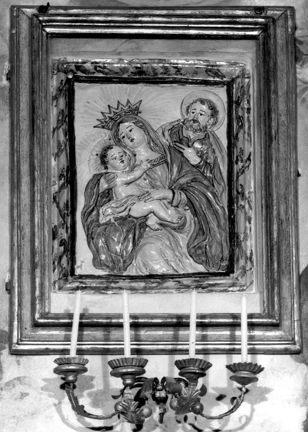 Madonna in trono con Bambino e San Giuseppe (rilievo) - manifattura fiorentina (sec. XVIII)
