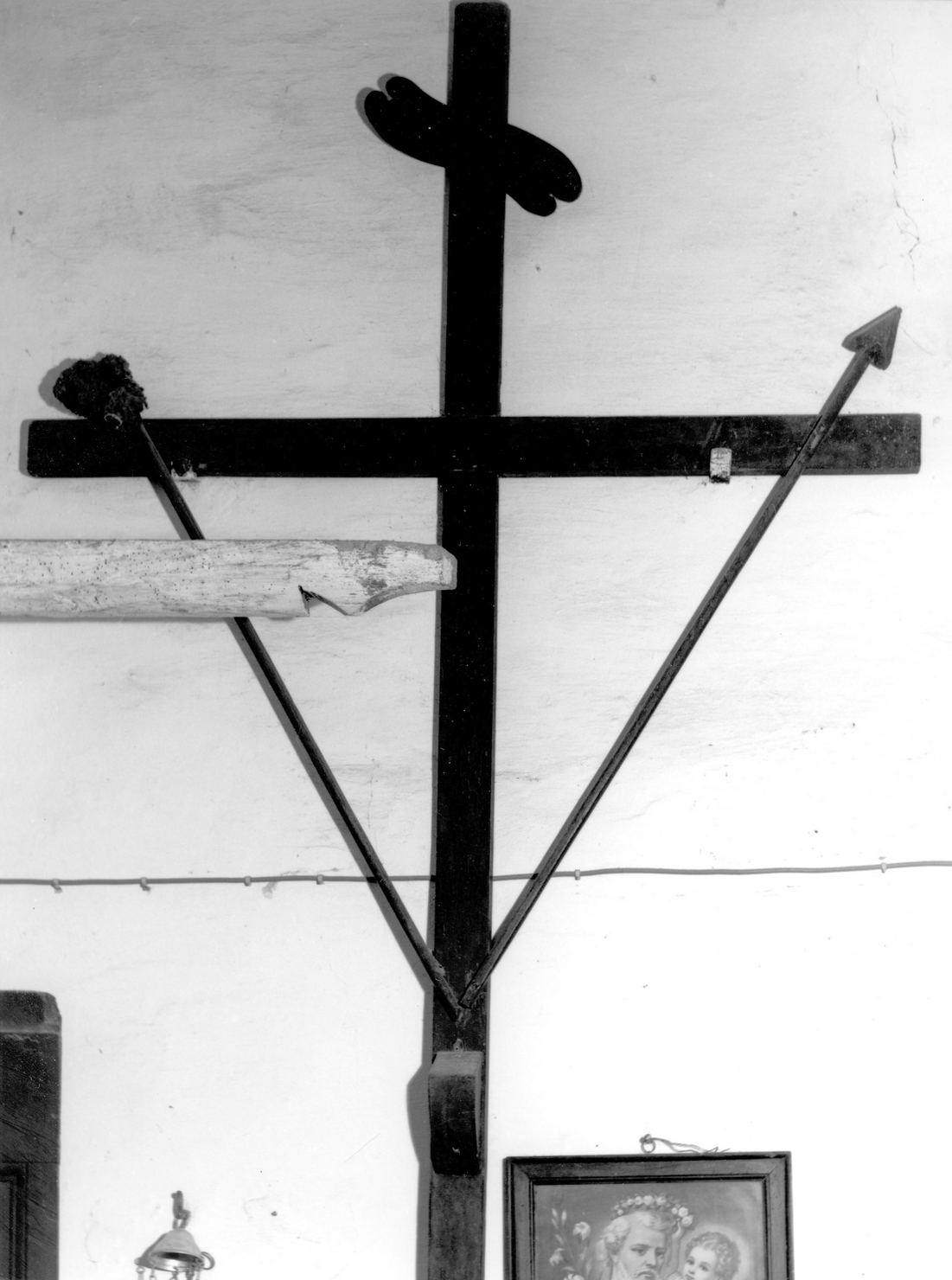 simboli della passione (croce penitenziale) - bottega toscana (sec. XIX)