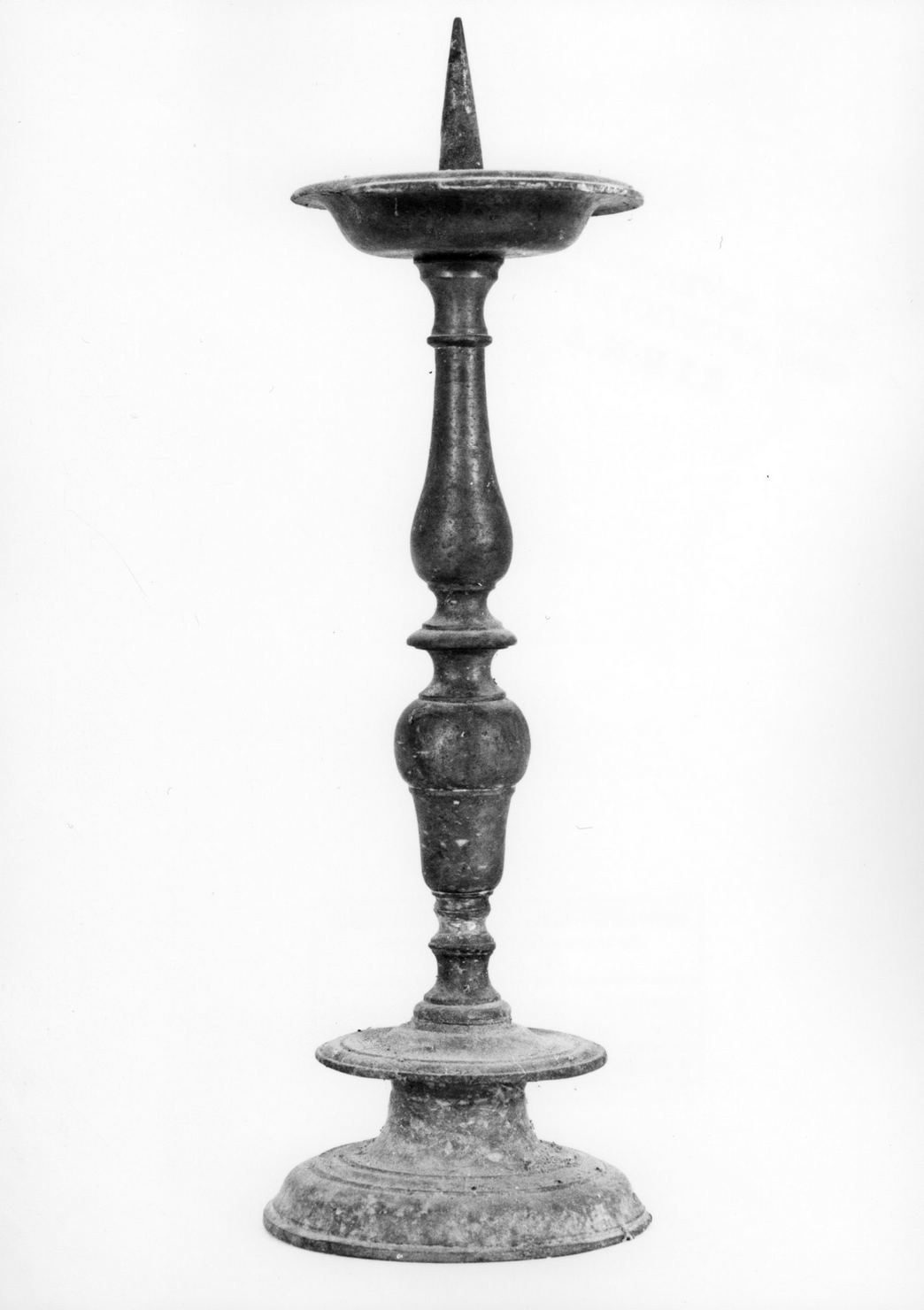 candeliere d'altare, opera isolata - bottega toscana (prima metà sec. XVIII)
