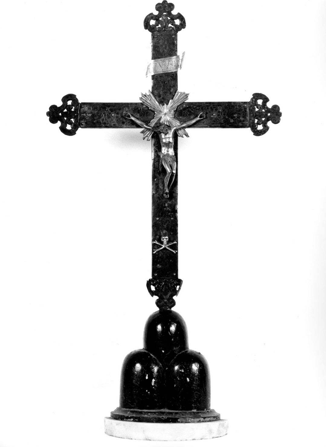 croce da tavolo, opera isolata - bottega toscana (fine sec. XIX)