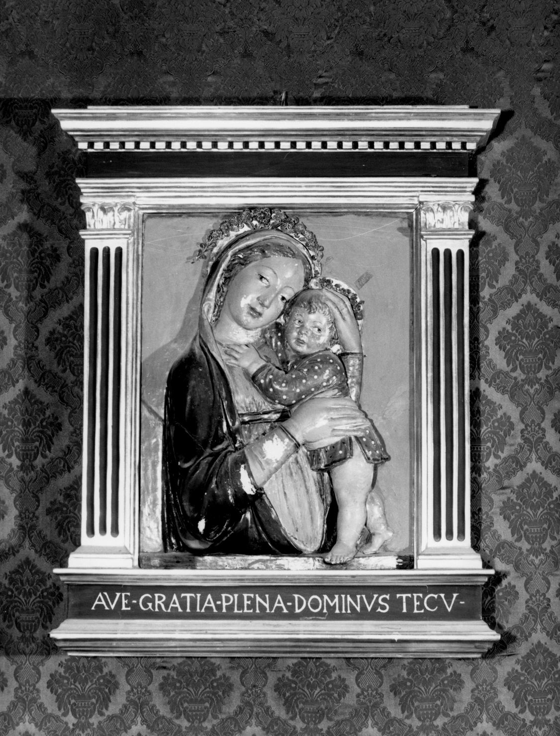 Madonna con Bambino (rilievo) - bottega fiorentina (seconda metà sec. XIX)