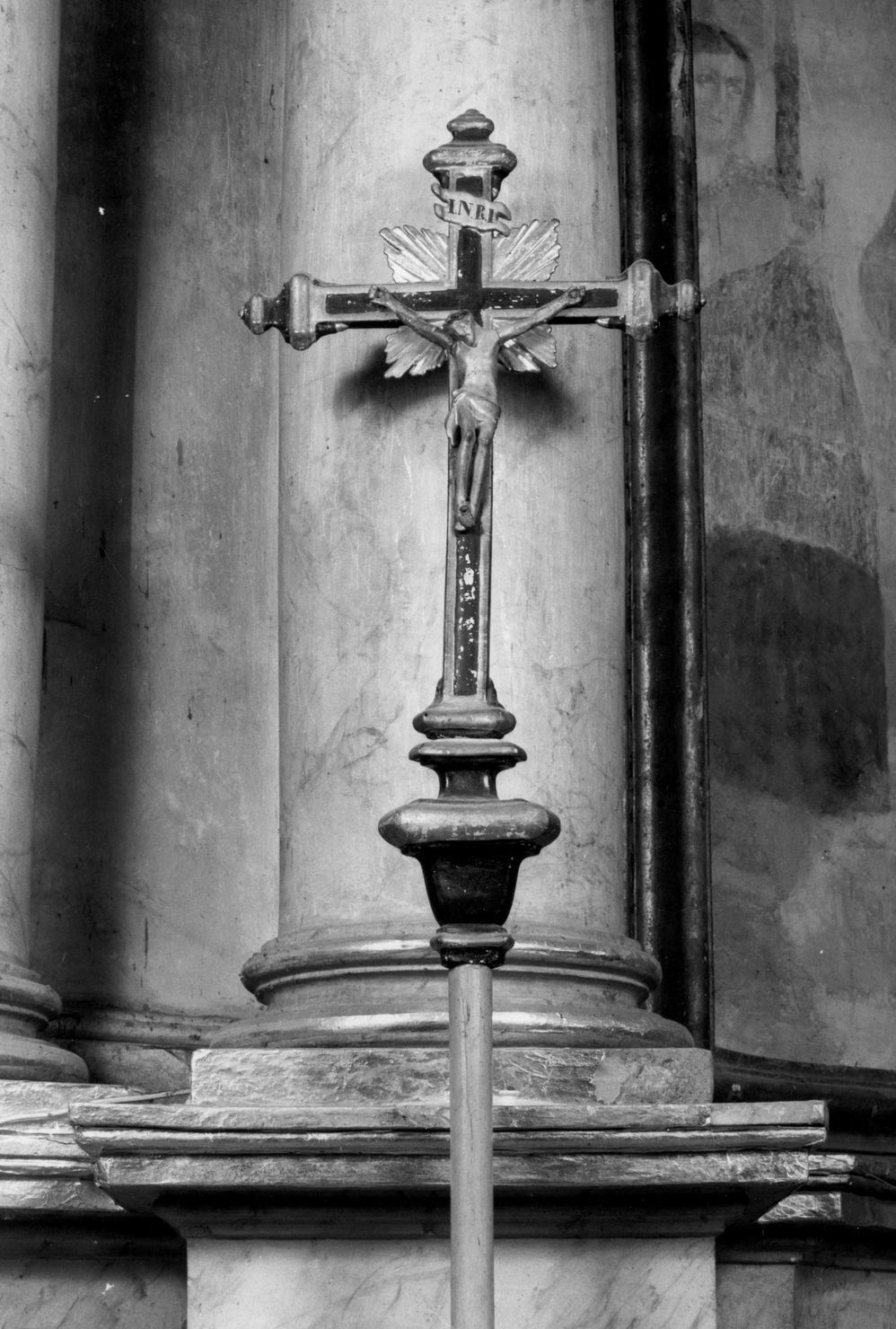 Cristo crocifisso (croce processionale, opera isolata) - bottega toscana (seconda metà sec. XVIII)