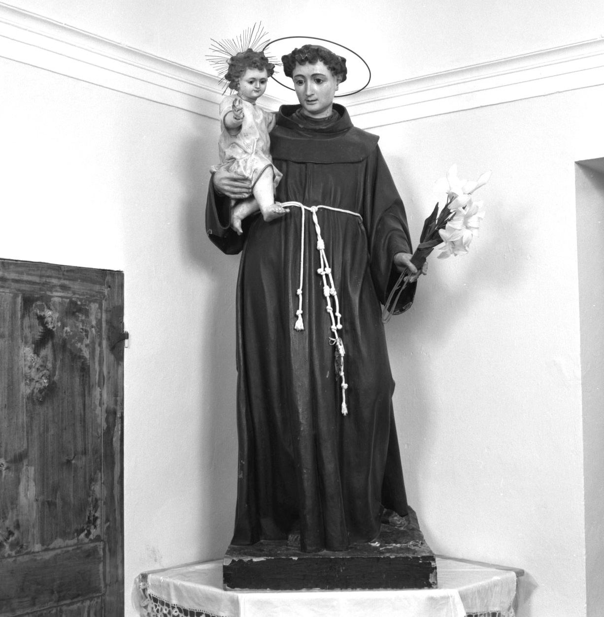Sant'Antonio da Padova con il bambino (statua) - bottega toscana (seconda metà sec. XIX)
