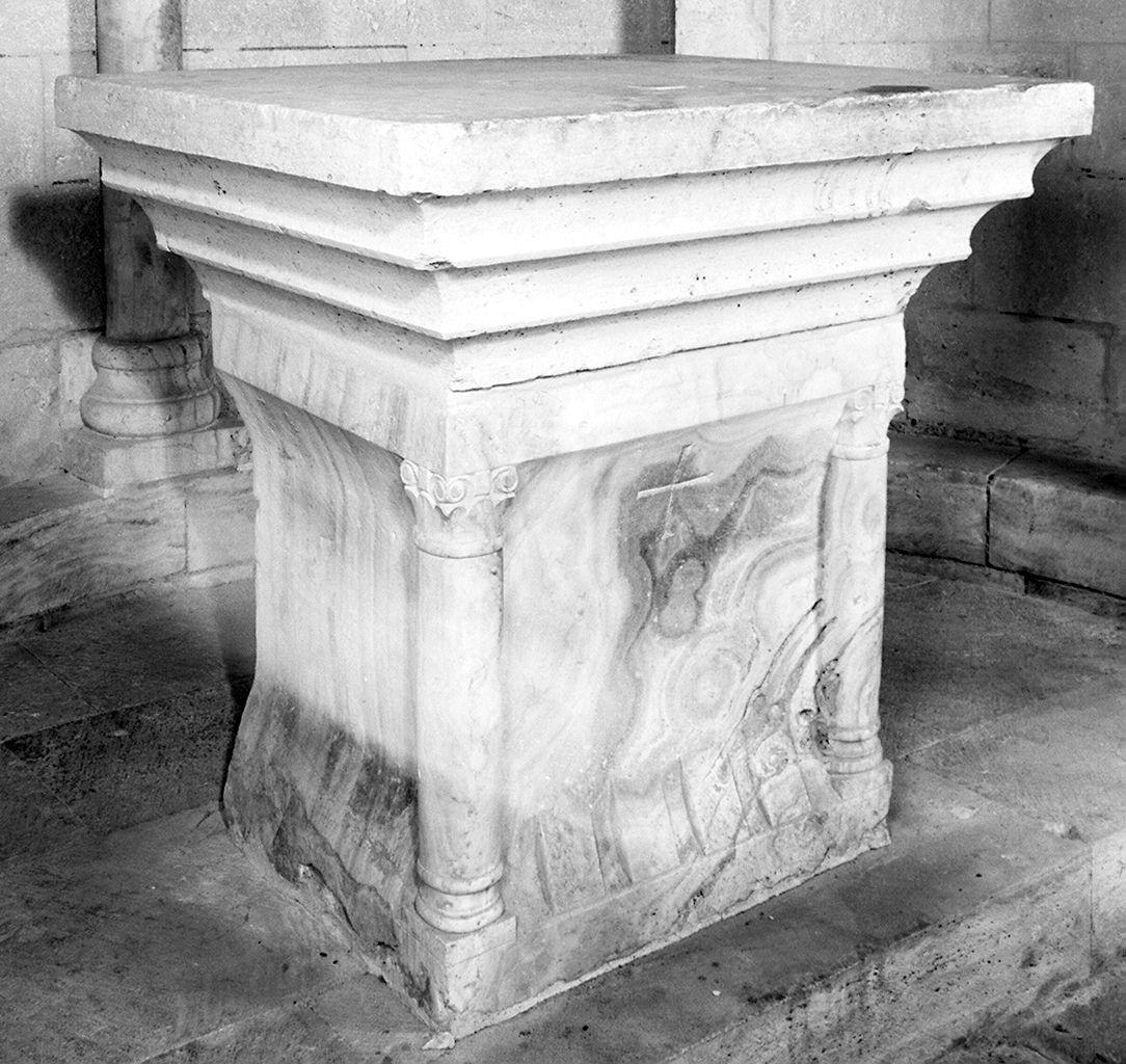 mensa d'altare, elemento d'insieme - ambito lombardo (sec. XII)