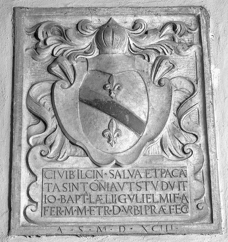 stemma gentilizio della famiglia Guglielmi (lapide) - bottega toscana (sec. XVI)