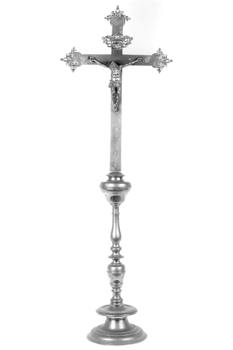 Cristo crocifisso (croce d'altare) - bottega toscana (metà sec. XVIII)