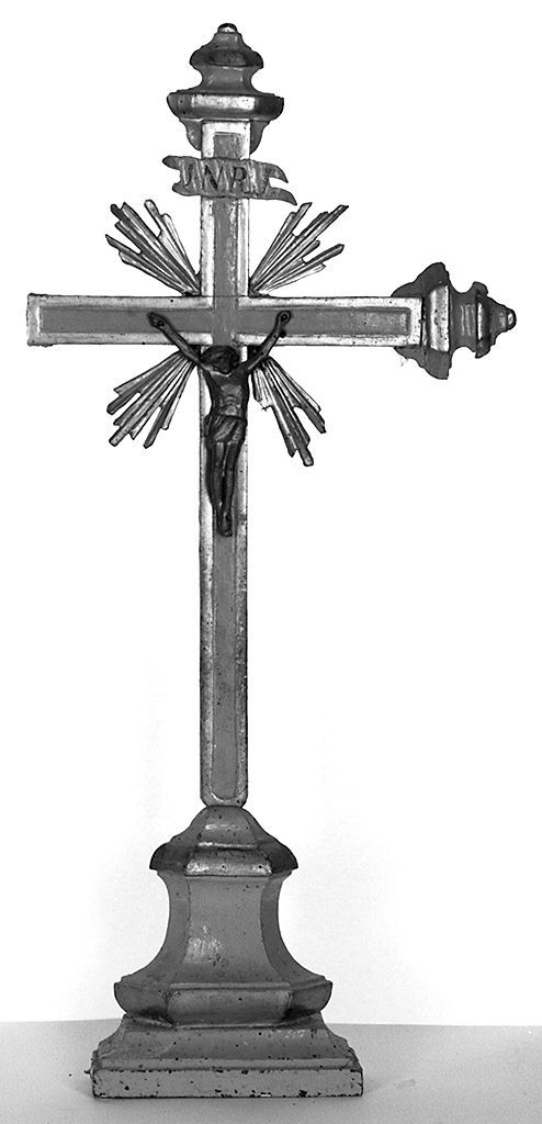 Cristo crocifisso (croce d'altare, elemento d'insieme) - produzione toscana (prima metà sec. XIX)