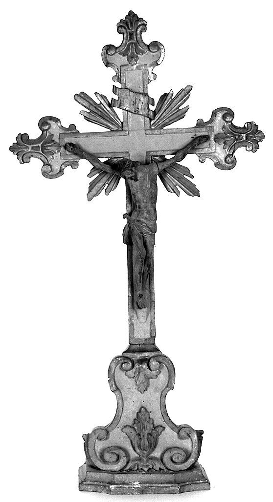 Cristo crocifisso (croce d'altare, elemento d'insieme) - bottega toscana (seconda metà sec. XVIII)