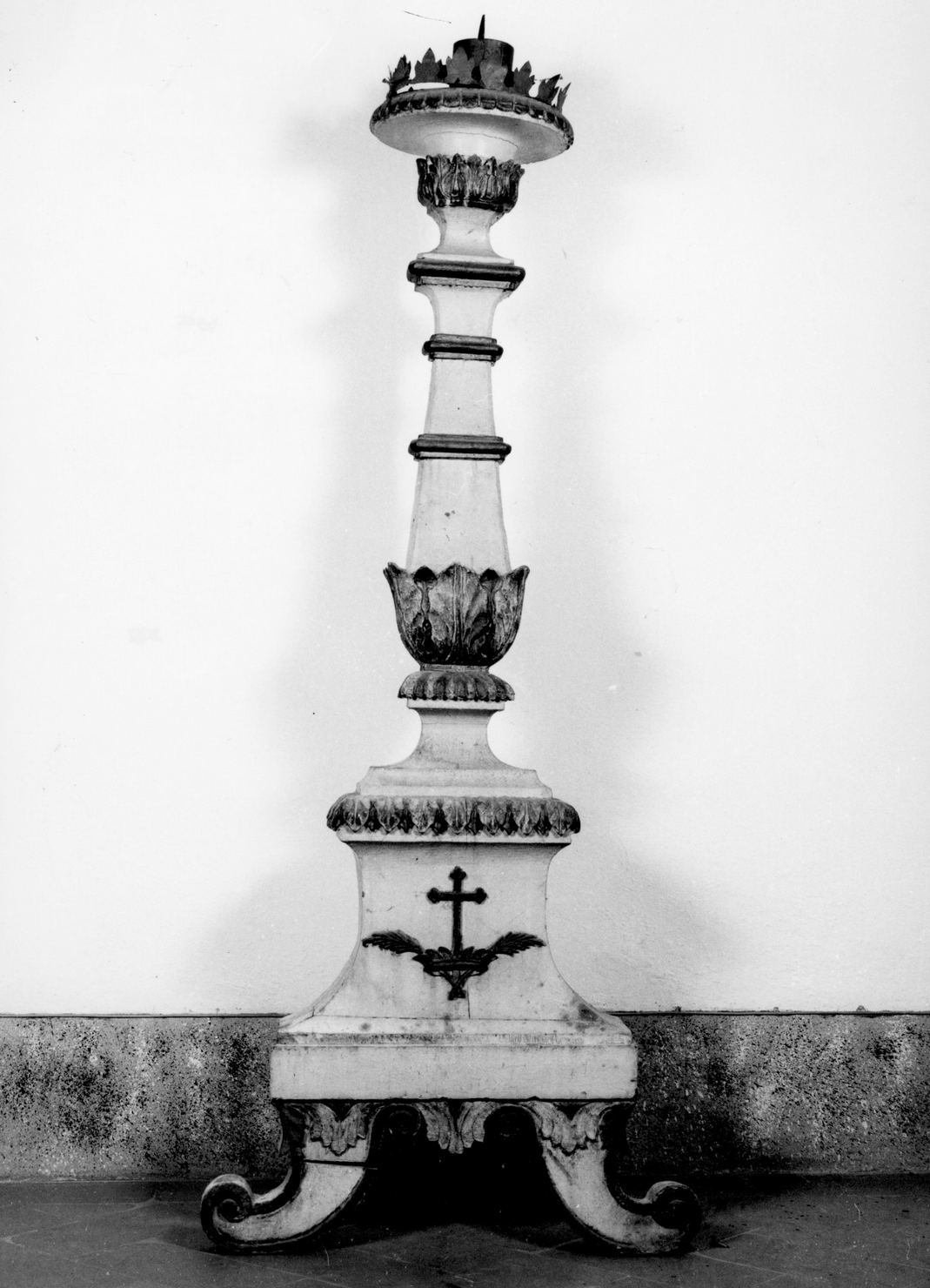 candelabro per il cero pasquale - bottega toscana (sec. XIX)