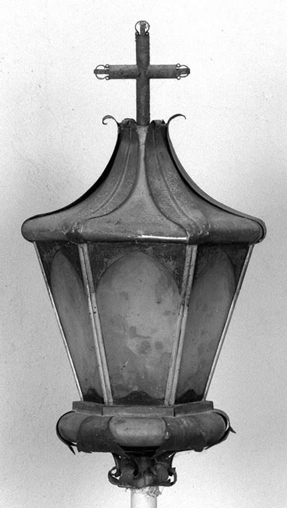 lanterna processionale, serie - bottega toscana (primo quarto sec. XX)
