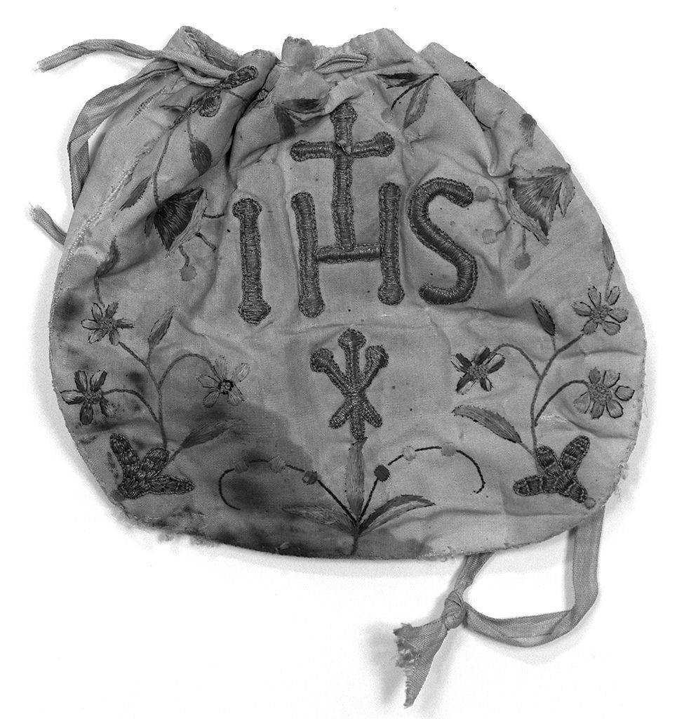 motivi decorativi floreali (borsa del corporale, elemento d'insieme) - manifattura italiana (sec. XIX)