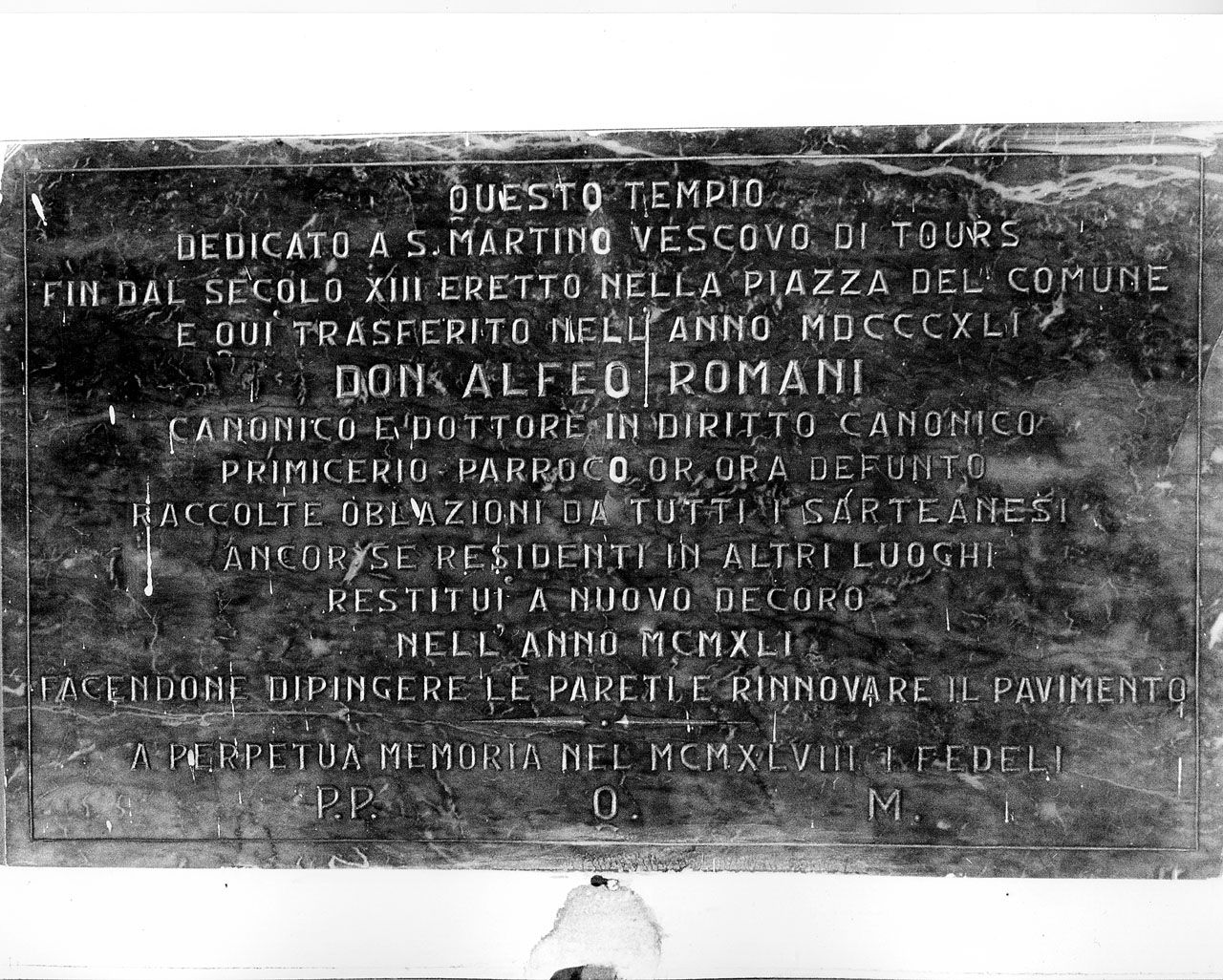 lapide commemorativa - bottega senese (sec. XX)