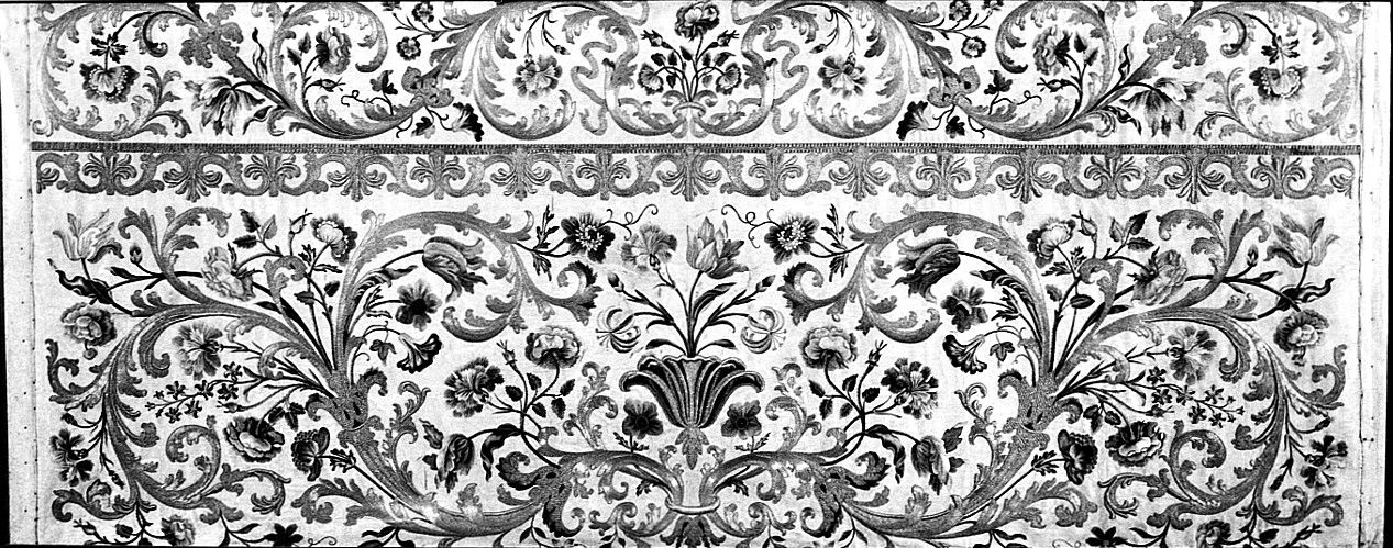 motivo decorativo floreale (paliotto) - manifattura toscana (seconda metà sec. XVIII)