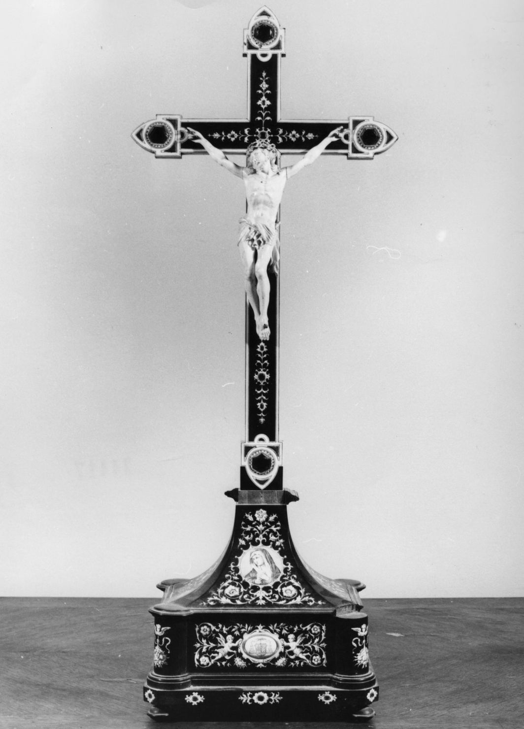 Cristo crocifisso (croce da tavolo) - bottega toscana (sec. XIX)