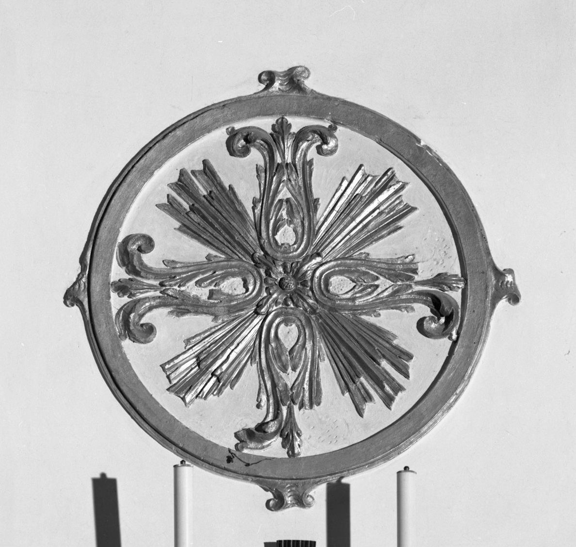 croce di consacrazione, serie - bottega toscana (sec. XVIII)
