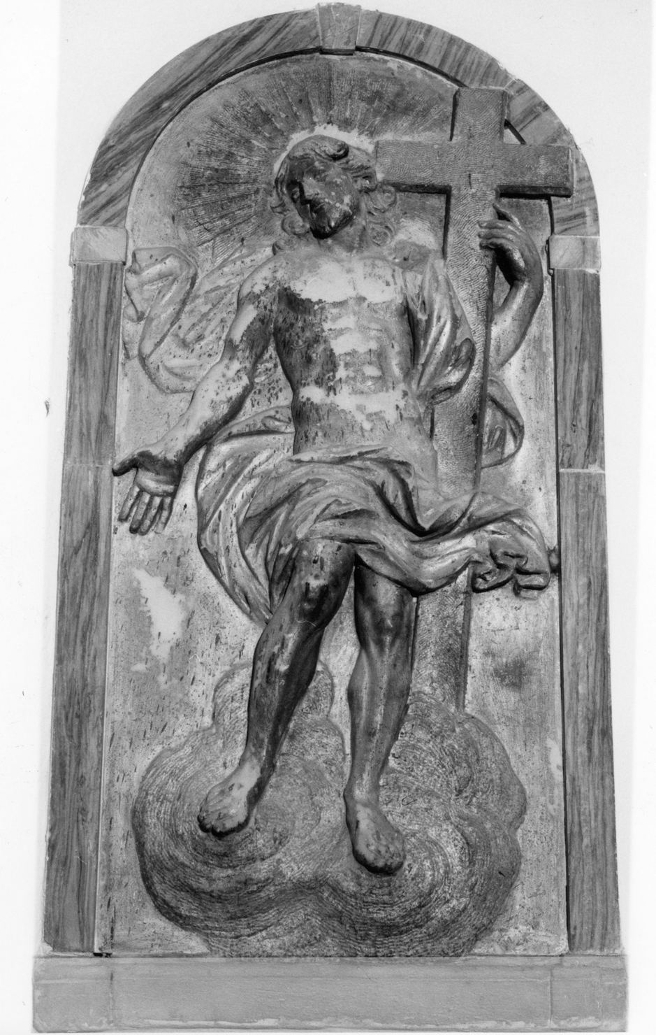 Cristo risorto (sportello di tabernacolo, elemento d'insieme) di Mazzuoli Giovanni Antonio (fine sec. XVII)