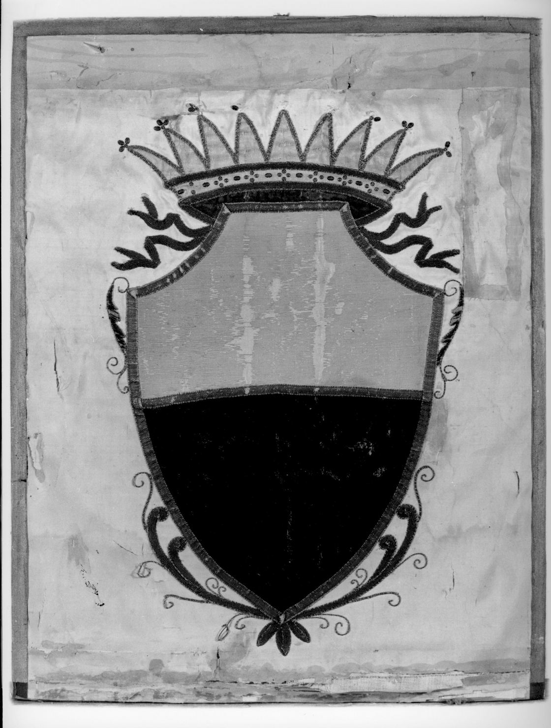 stemma comunale (stendardo) - bottega senese (seconda metà sec. XIX)
