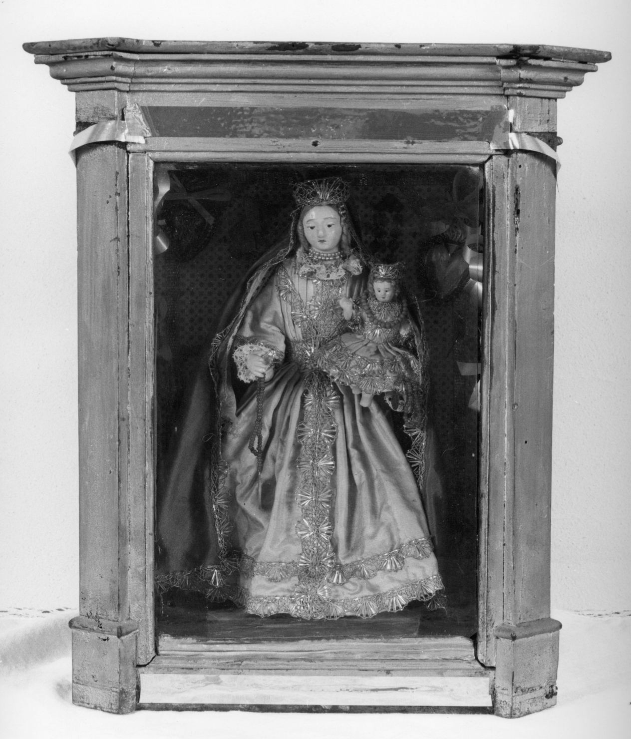 Madonna con Bambino (statuetta devozionale) - bottega italiana (seconda metà sec. XIX)