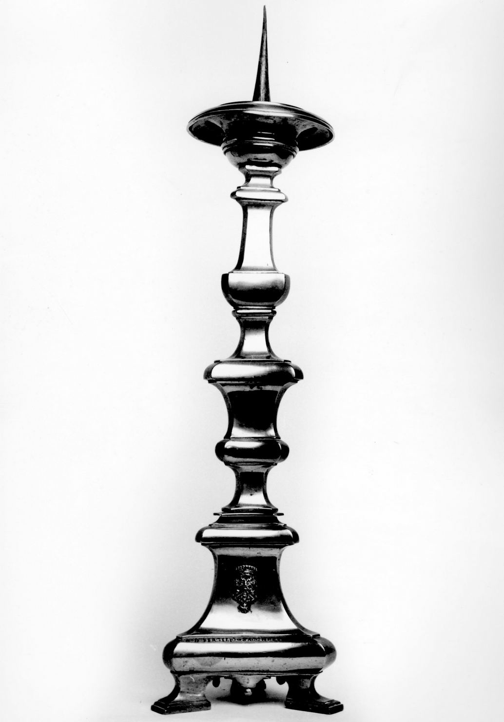candeliere, serie - bottega toscana (secondo quarto sec. XIX)
