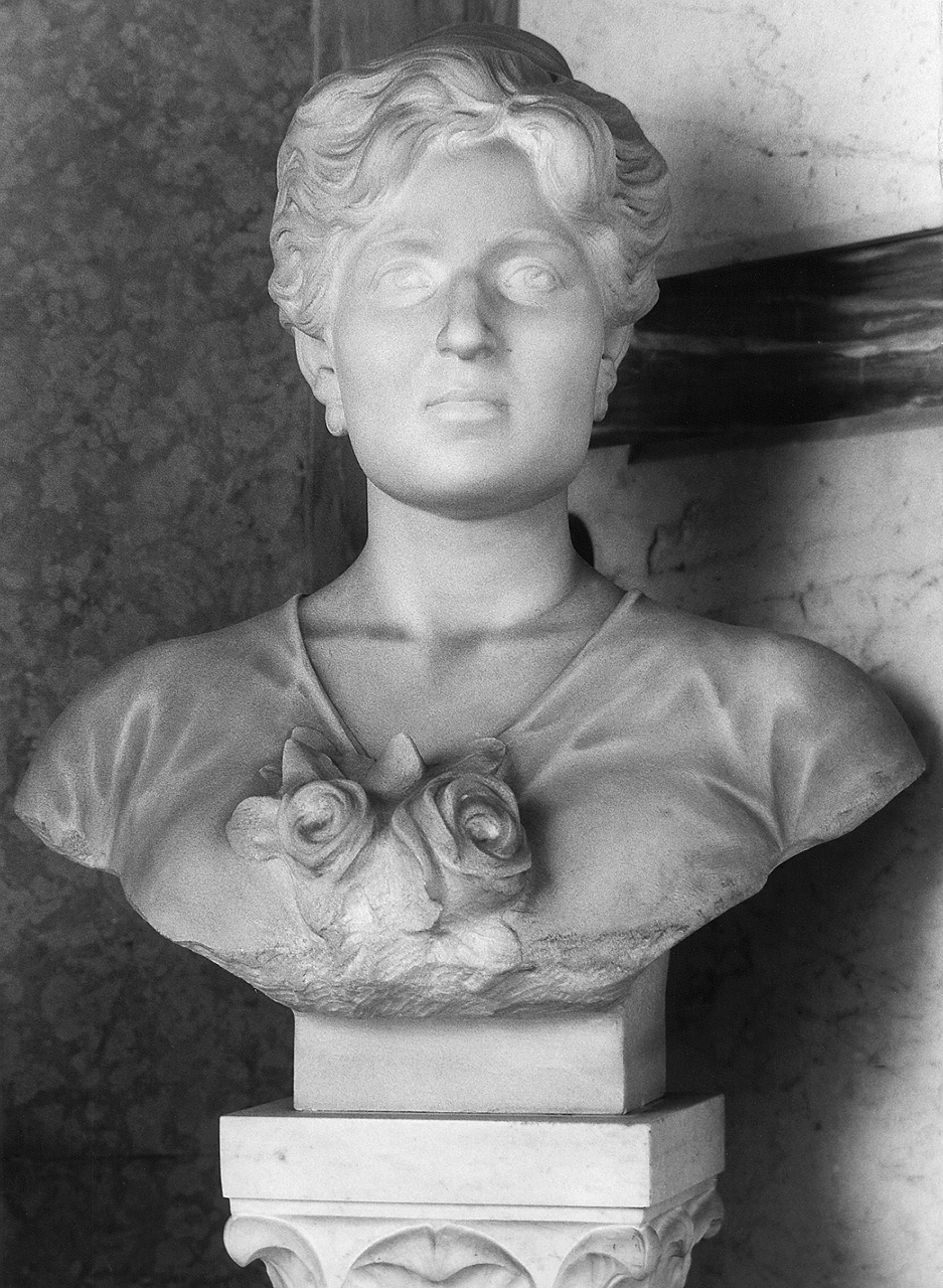 ritratto di donna (busto) - ambito fiorentino (sec. XX)