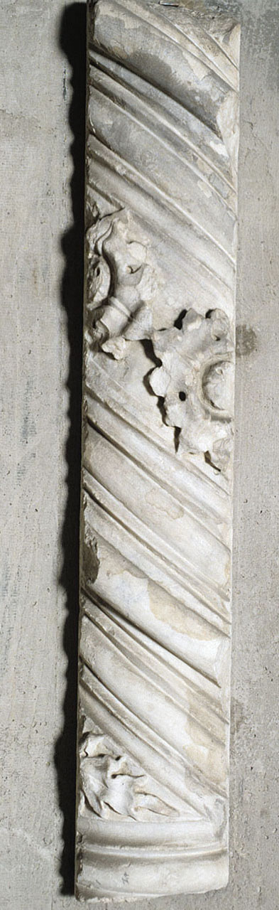 colonnina tortile, frammento di Arnolfo di Cambio (bottega) (secc. XIII/ XIV)