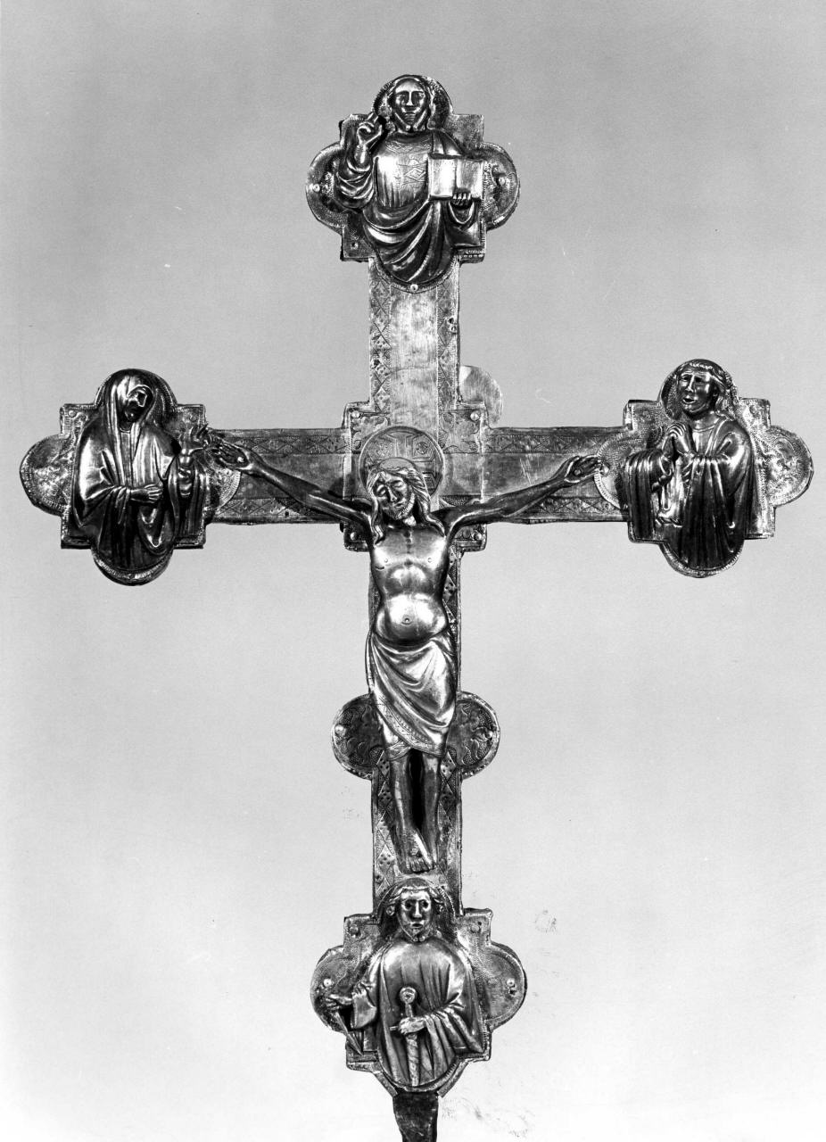 croce processionale - manifattura pistoiese (primo quarto, fine/inizio sec. XIV, secc. XIV/ XV)