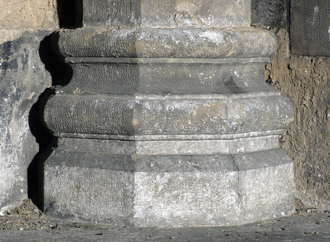 base di pilastro, serie di Andrea Pisano (sec. XIV)