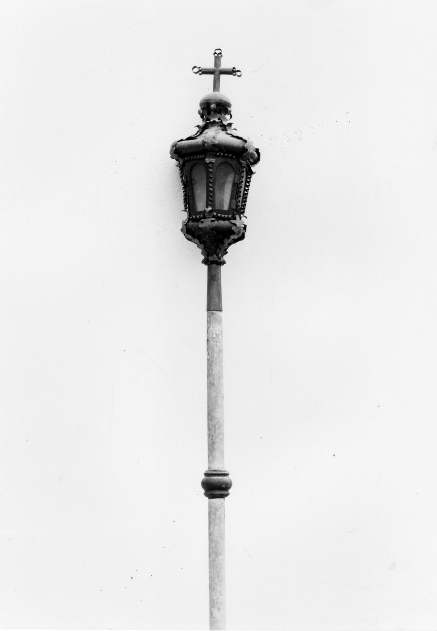 lanterna processionale, serie - produzione toscana (sec. XIX)