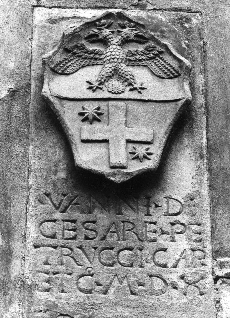stemma gentilizio della famiglia Petrucci (rilievo) - manifattura toscana (sec. XVI)