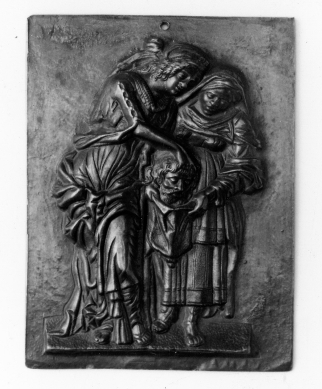 Giuditta con la testa di Oloferne (placchetta) di Briosco Andrea (fine/inizio secc. XV/ XVI)