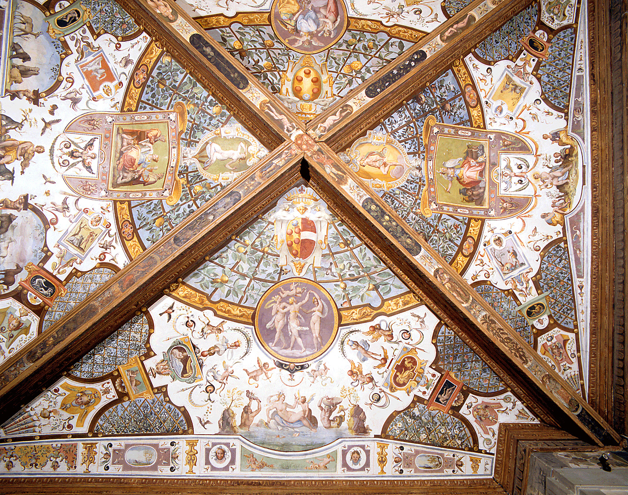 stemma gentilizio della famiglia Medici (soffitto dipinto) di Allori Alessandro (bottega) (sec. XVI)