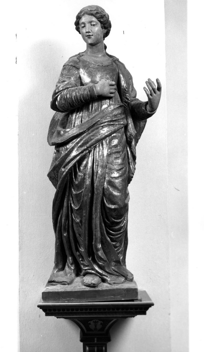 Madonna annunciata (scultura, elemento d'insieme) - ambito senese (primo quarto sec. XVII)