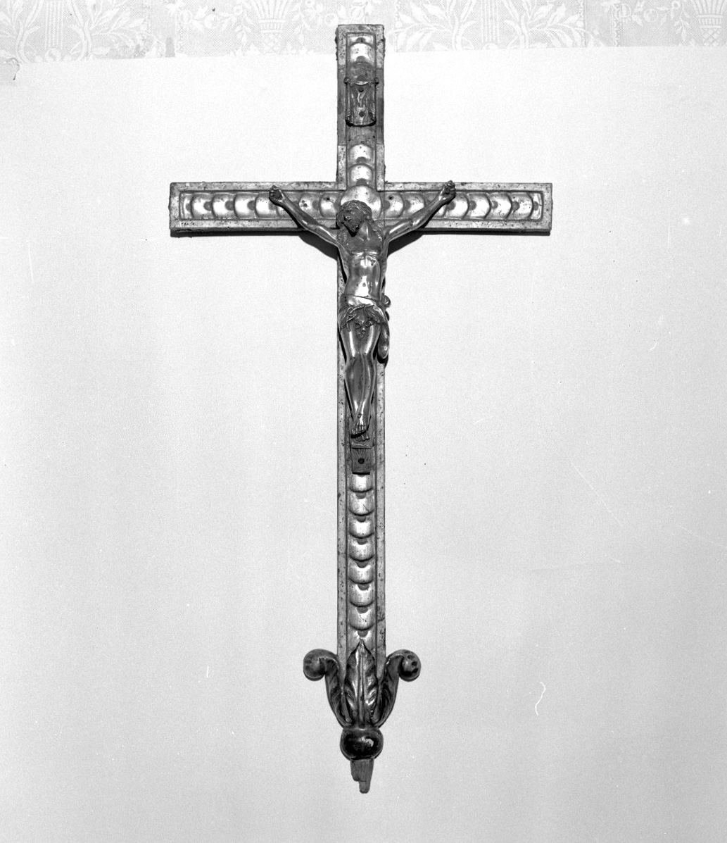 Cristo crocifisso (croce processionale) - bottega Italia centrale (sec. XVIII)