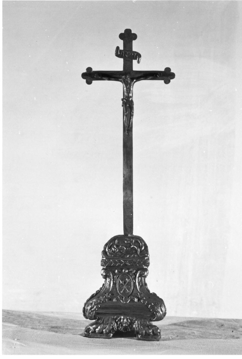 croce d'altare - bottega Italia centrale (prima metà sec. XVIII)
