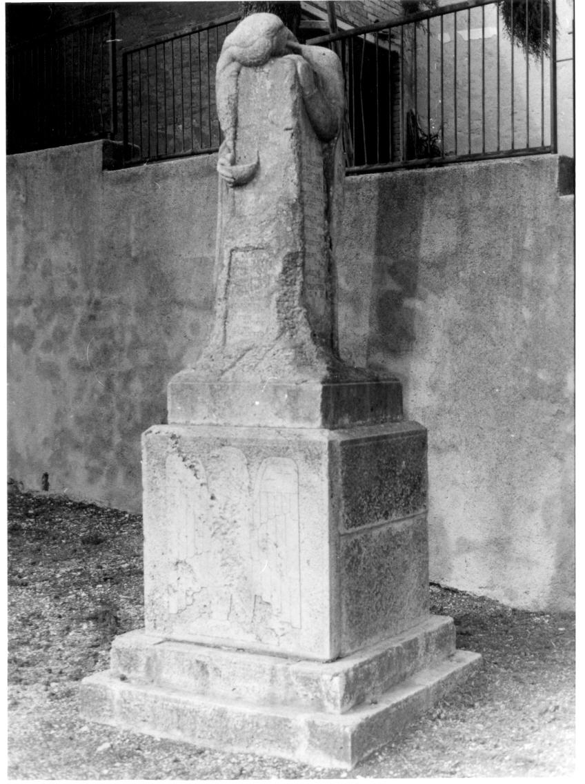 monumento di Corradi Pietro (sec. XX)