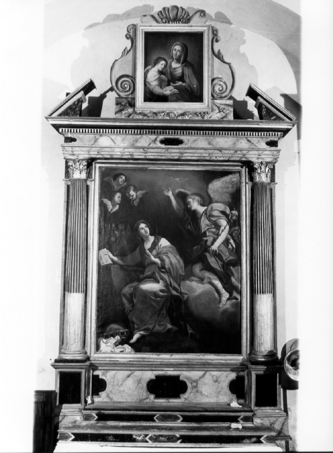 mostra d'altare, complesso decorativo - bottega umbra (primo quarto sec. XVIII)