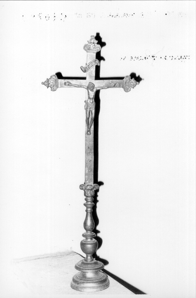 Cristo crocifisso (crocifisso, opera isolata) - bottega umbra (seconda metà sec. XVIII)