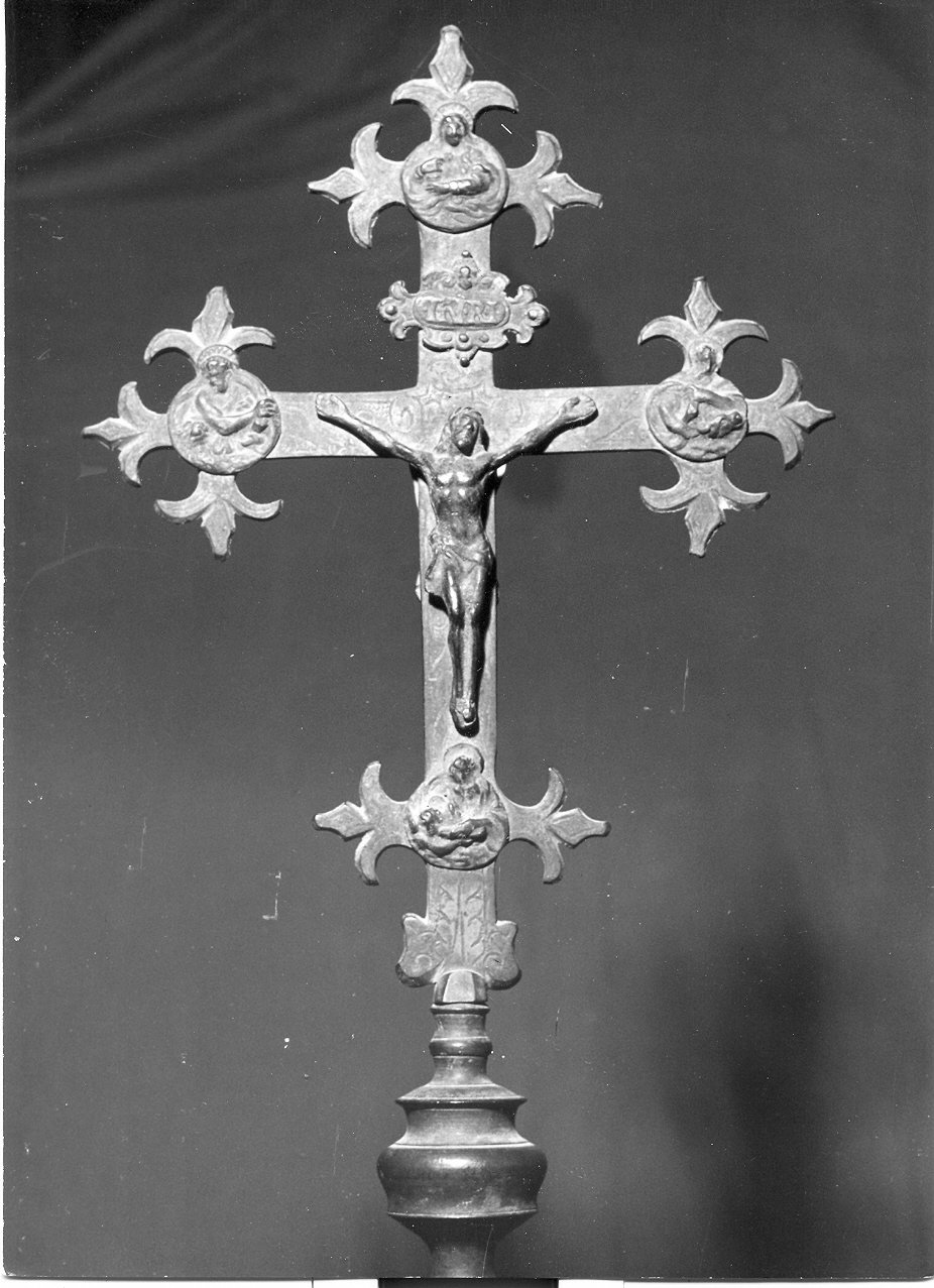 croce processionale, opera isolata - bottega umbra (sec. XIX)