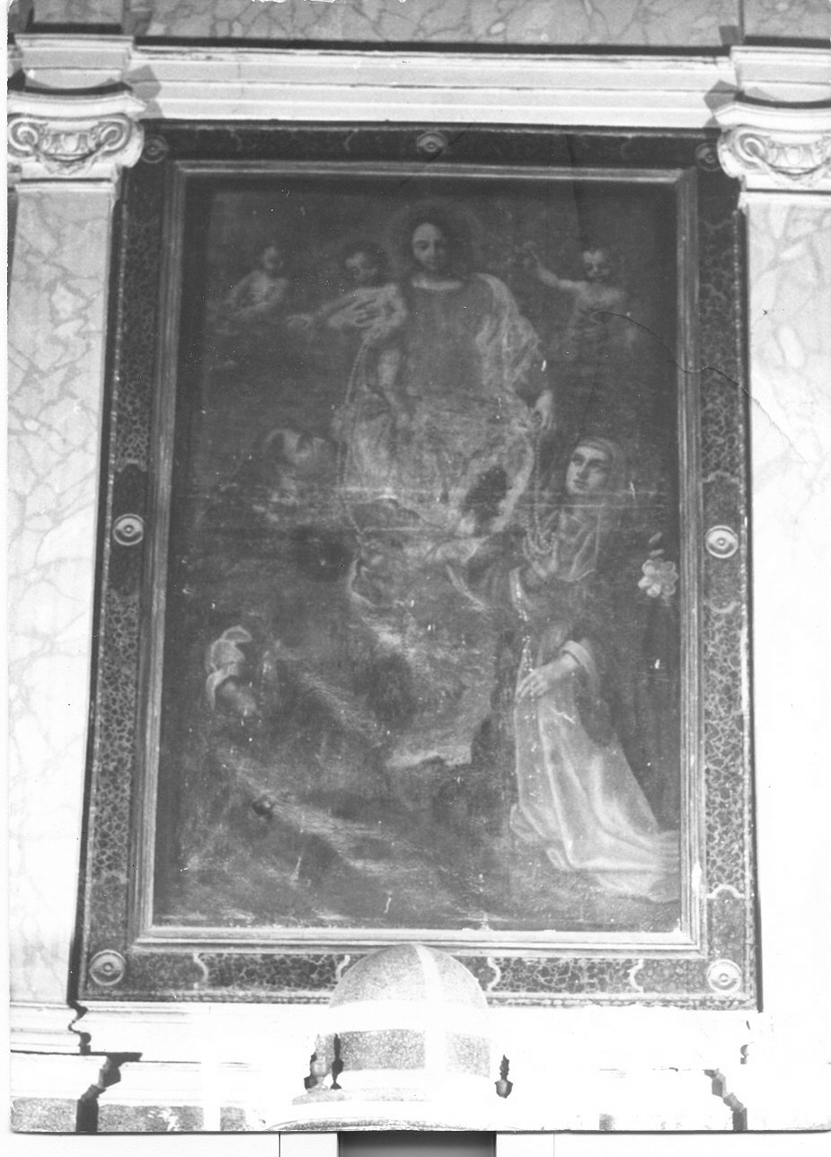 Madonna del Rosario con San Domenico e Santa Caterina da Siena (dipinto, elemento d'insieme) - ambito Italia centrale (sec. XVII)
