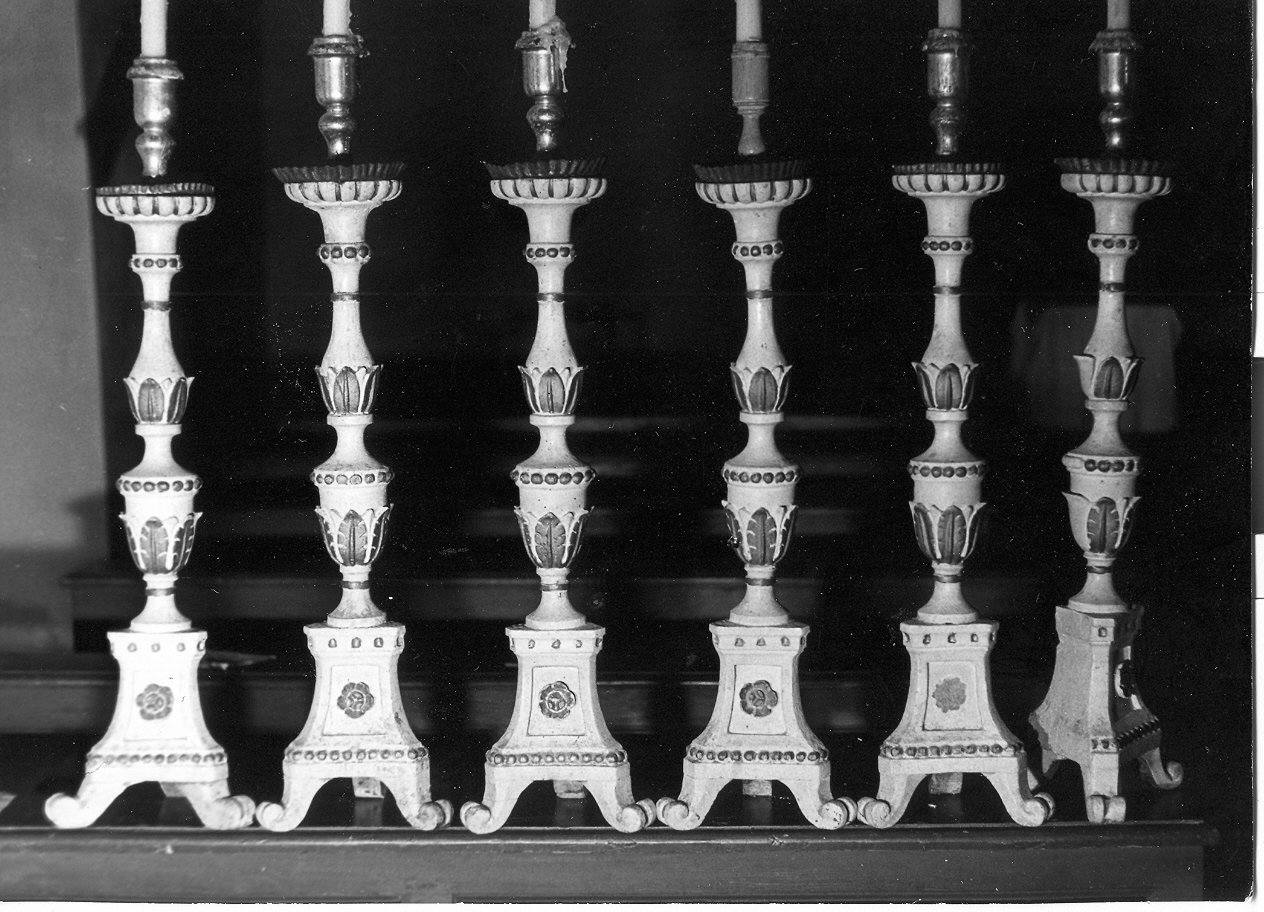 candeliere d'altare, serie - bottega umbra (sec. XIX)