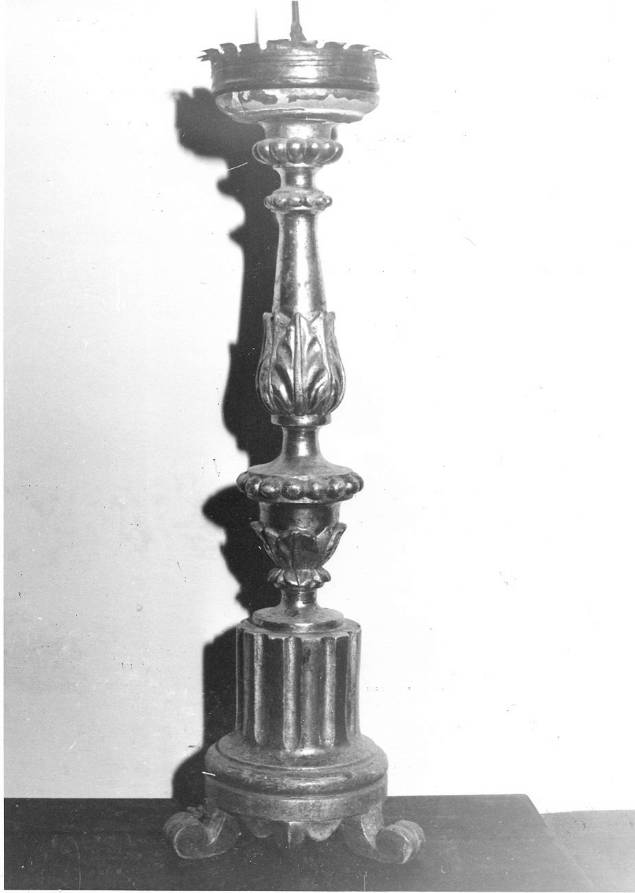 candeliere, serie - bottega umbra (sec. XIX)