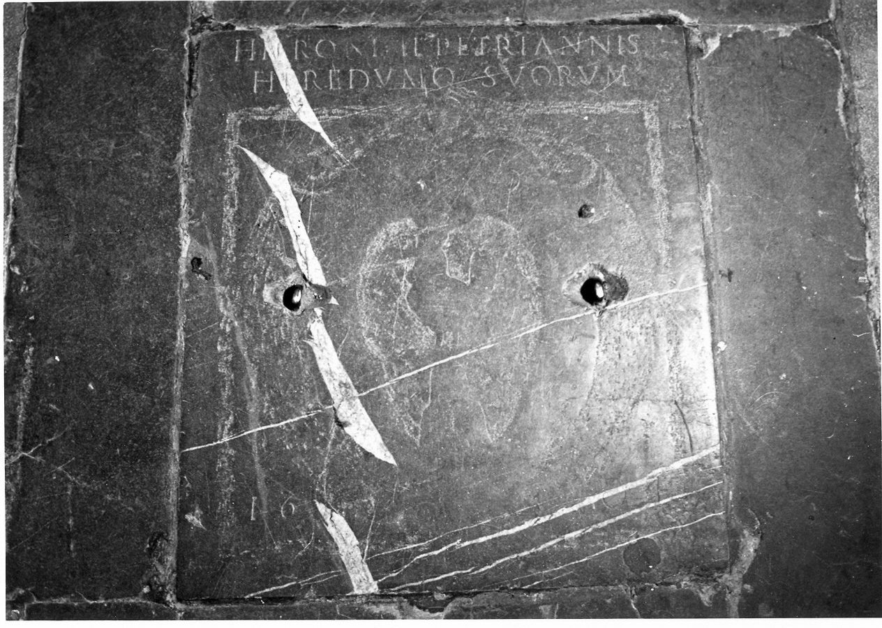 lapide tombale, opera isolata - bottega umbra (sec. XVII)