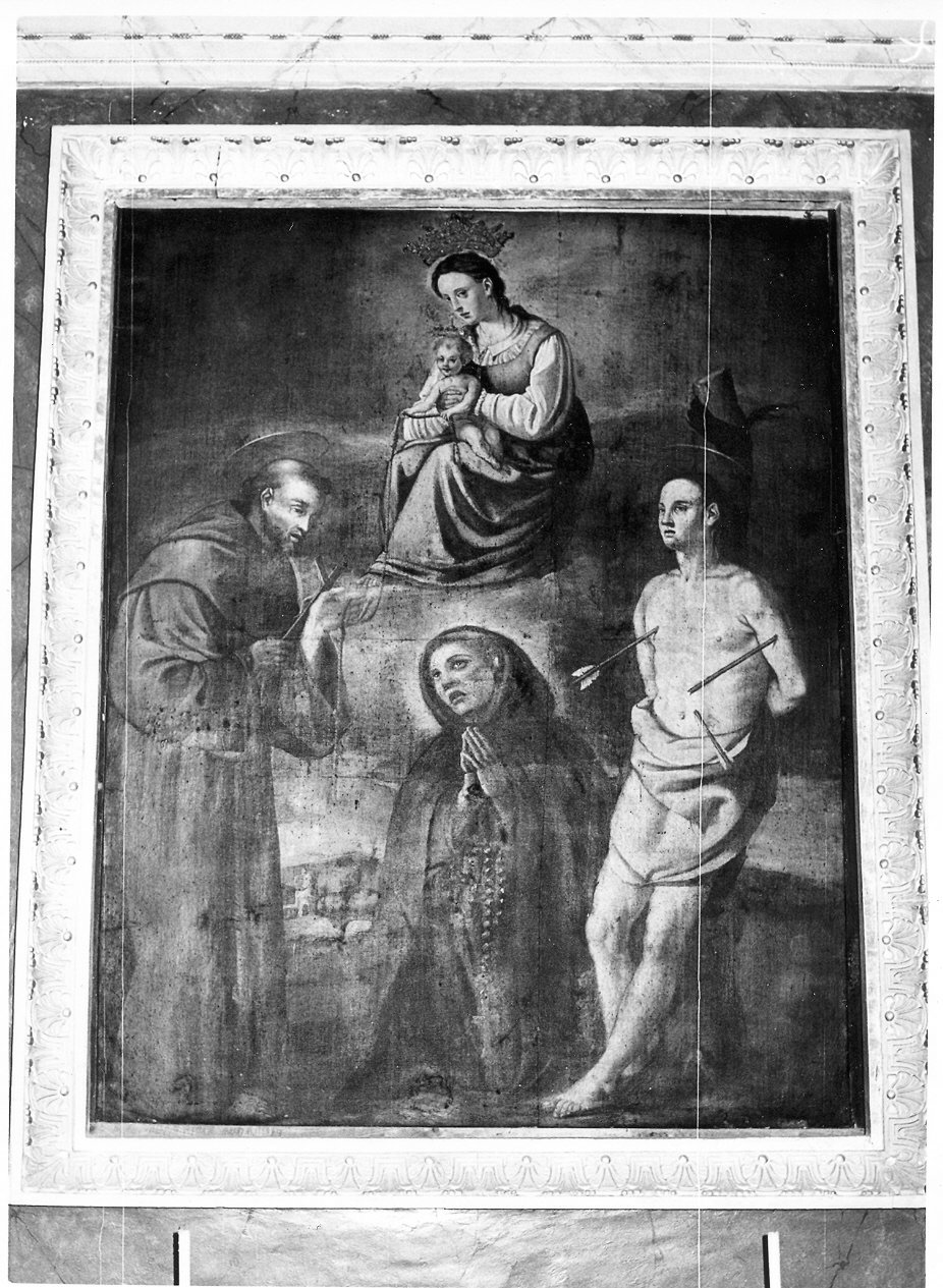 Madonna con Bambino e altri personaggi (dipinto, opera isolata) - ambito Italia centrale (fine sec. XVI)