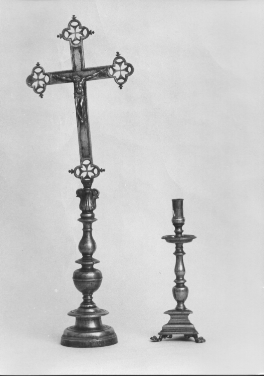croce d'altare, opera isolata - bottega Italia centrale (prima metà sec. XIX)