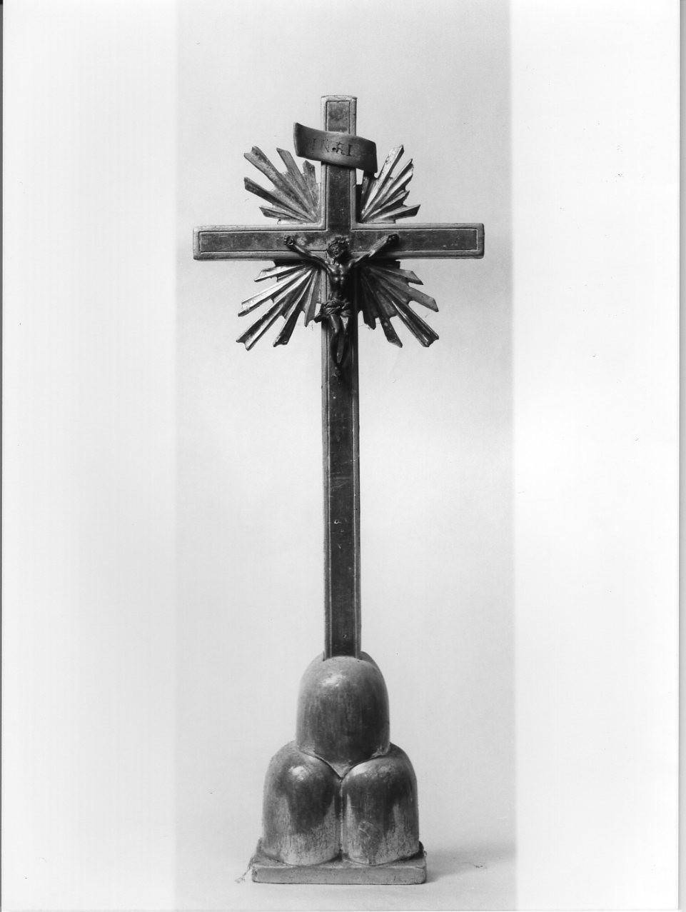 croce da tavolo, opera isolata - bottega umbra (seconda metà sec. XVIII)